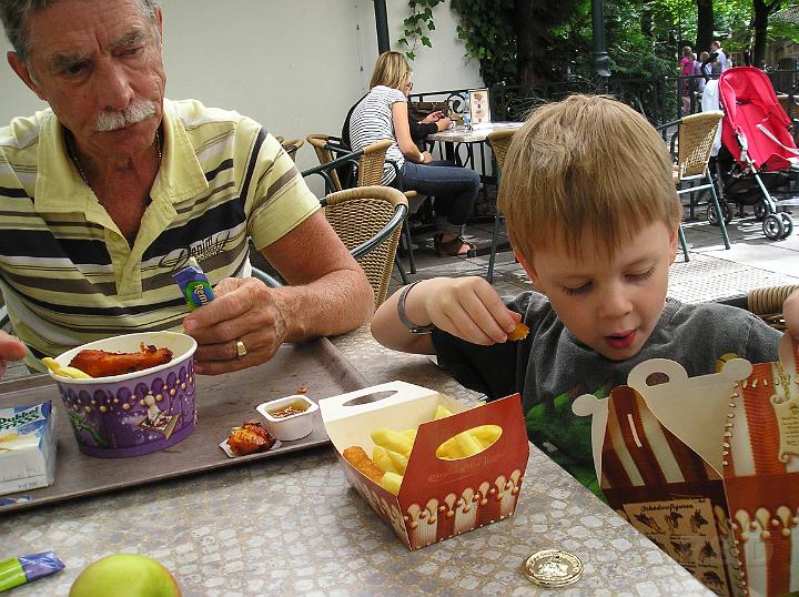 I&Y 5 juli 2010 (32) Efteling met Opa en Oma.JPG